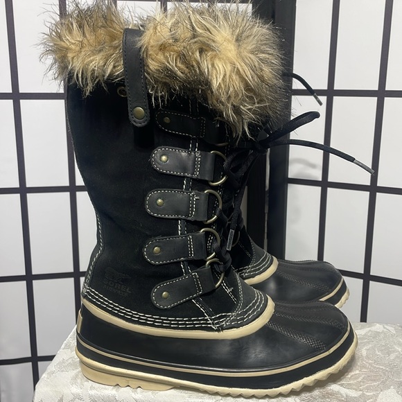 Sorel Joan of Arctic Black Snow Boots Faux Fur Size 8 US - Picture 6 of 9
